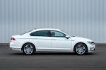 Volkswagen Passat GTE 2016 года (UK)